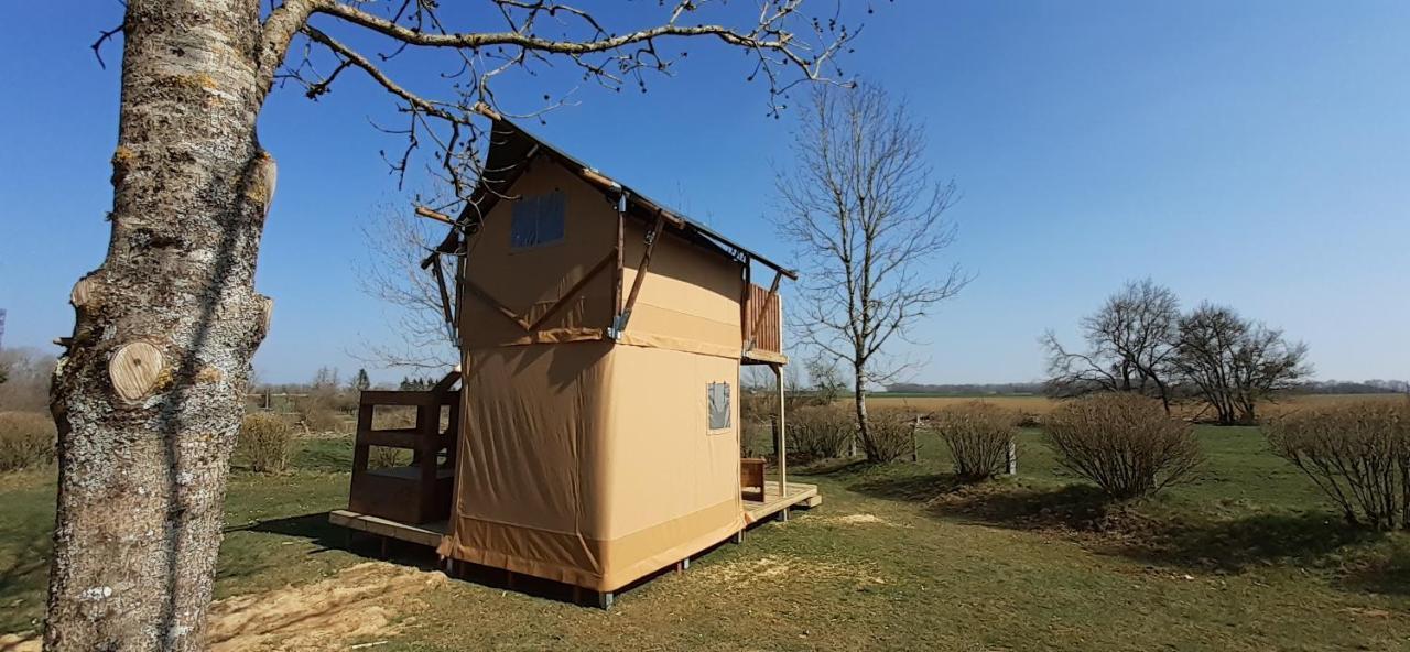 Tente Cabane Du Camping Hautoreille Bannes  Exterior foto